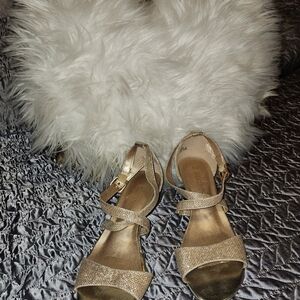 Dream Pairs Gold Strappy Heels
